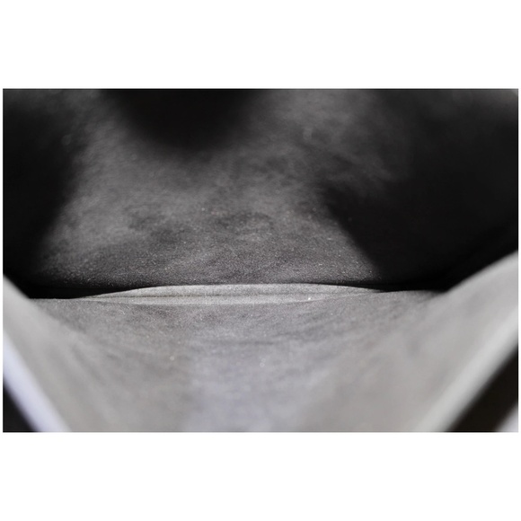 LOUIS VUITTON IPAD DAMIER GRAPHITE HARDCASE COVER - Picture 7 of 8